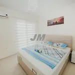 на берегу моря в цезарь 3-3 Appartement