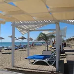 на берегу моря в цезарь 3-3 Appartement *