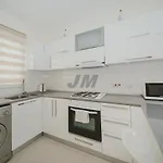 на берегу моря в цезарь 3-3 Apartamento