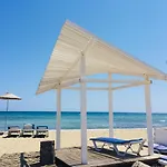 на берегу моря в цезарь 3-3 Apartamento